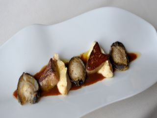 Ormeaux de l'Ile de Groix, foie gras poêlé